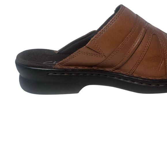 Clarks Slip-on Clogs Brown Leather Comfort Shoes Womens Size 7 Preppy Work Mules - Picture 9 of 16